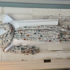 Textured Gray and Brown Scarf